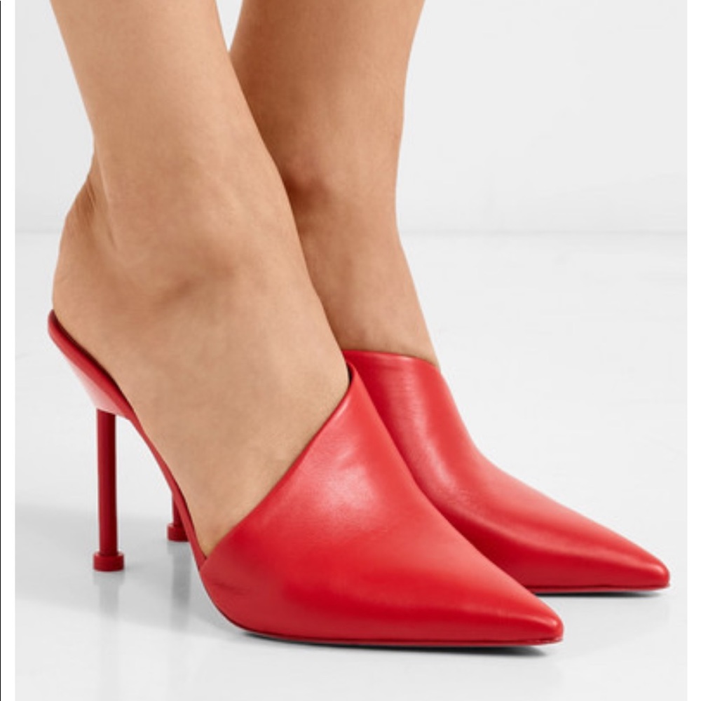 ❤️NWOT Mercedes Castillo EMIKO Mules❤️